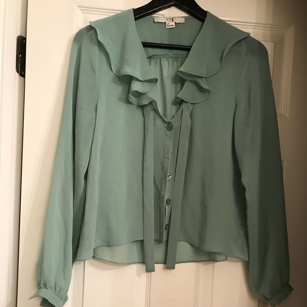 Sheer crop shirt